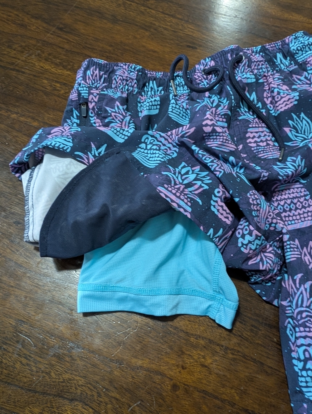 Goodfellow Men's Size Small Pineapple Swim Trunks with Boxer Brief Shorts Liner - Picture 8 of 8